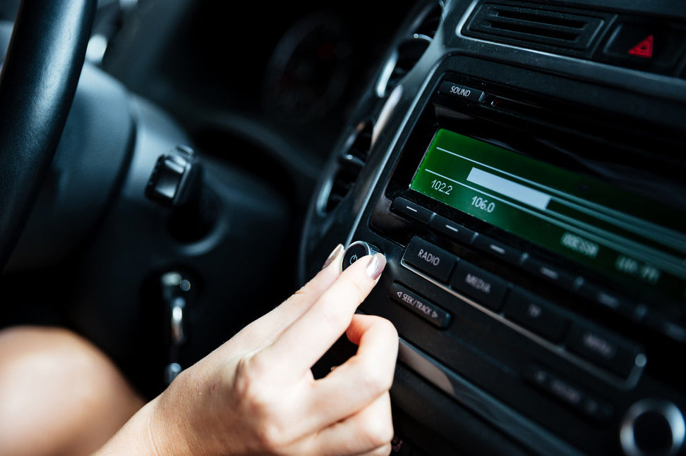 Cost to Put a Stereo System in Your Car